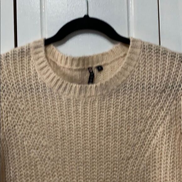 POOF! Beige Cable Knit Sweater size small - Picture 2 of 7